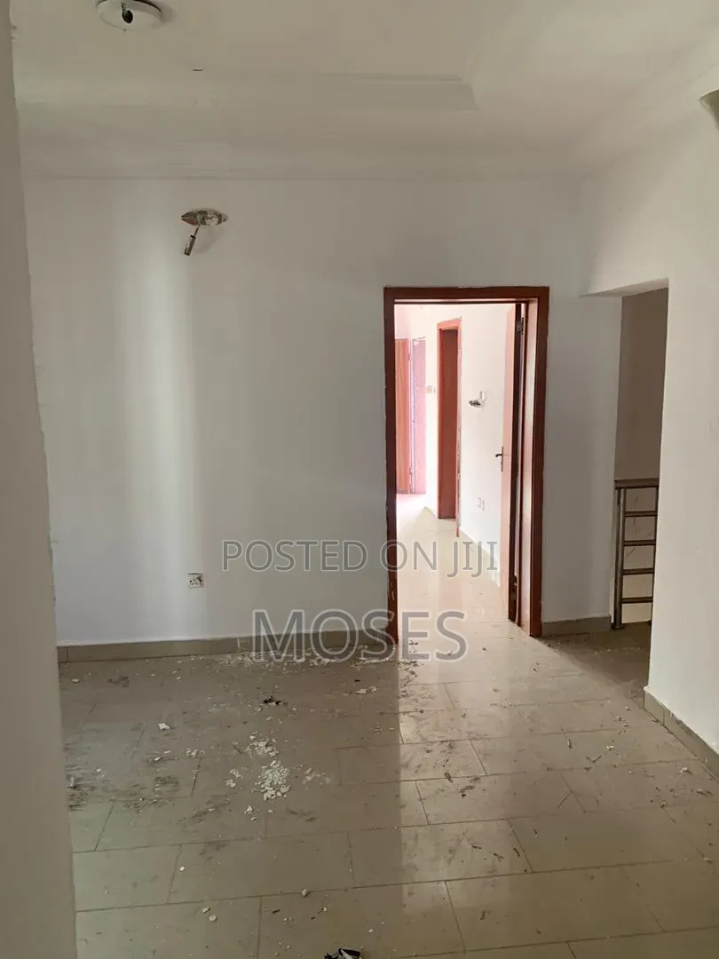 4bdrm Duplex in Chevy View Estate, Chevron for rent in Chevron