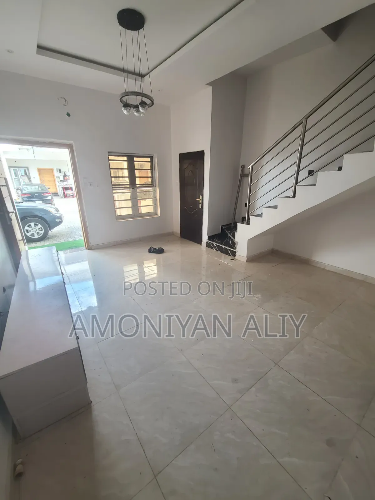 3bdrm Duplex in Ikota for sale in Ikota