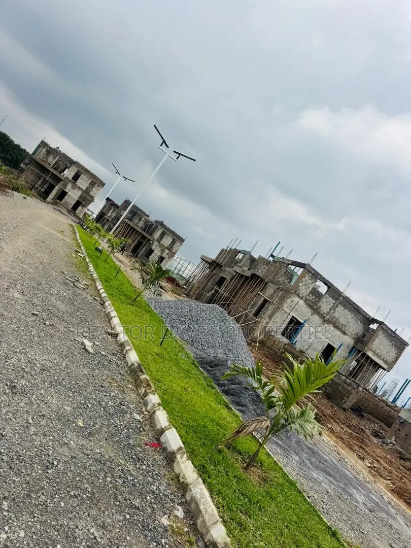 ๐ก 250sqm Plot of Land for Sale in Apo District