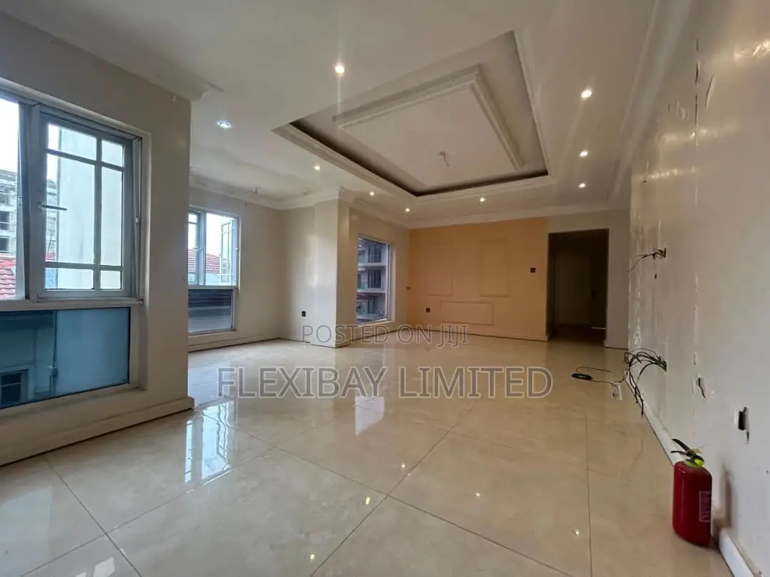 3bdrm Apartment in Lekki Phase 1 for rent in Lekki Phase 1