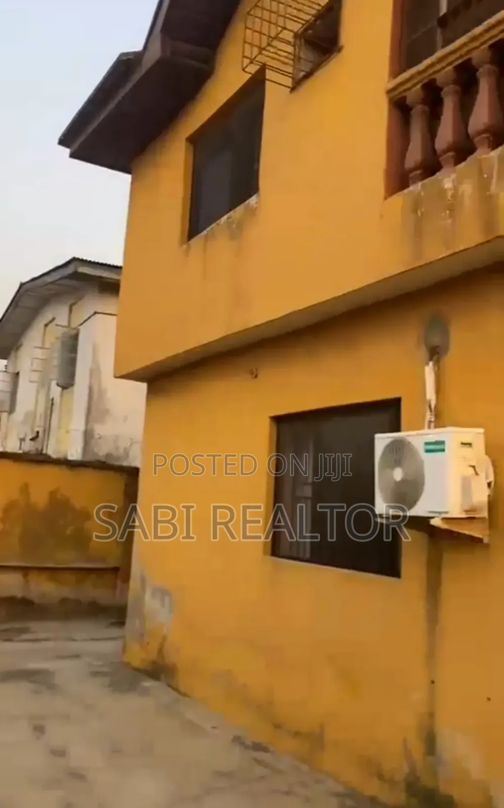 Furnished 3bdrm Block of Flats in Shasha for sale in Shasha