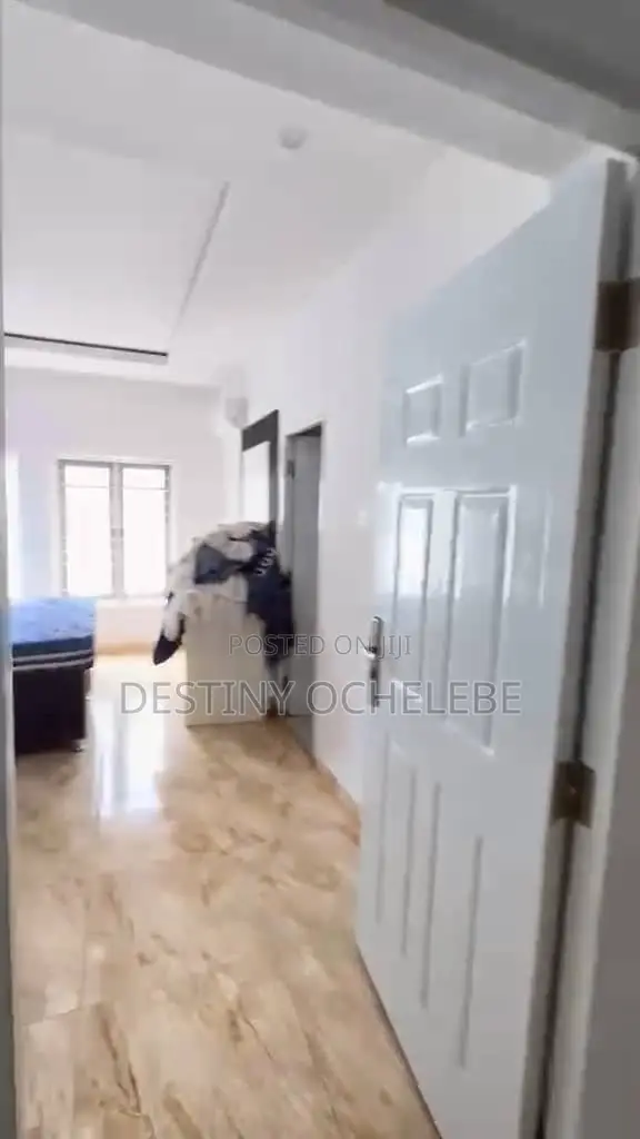 3bdrm Apartment in Guzape for sale in Guzape District