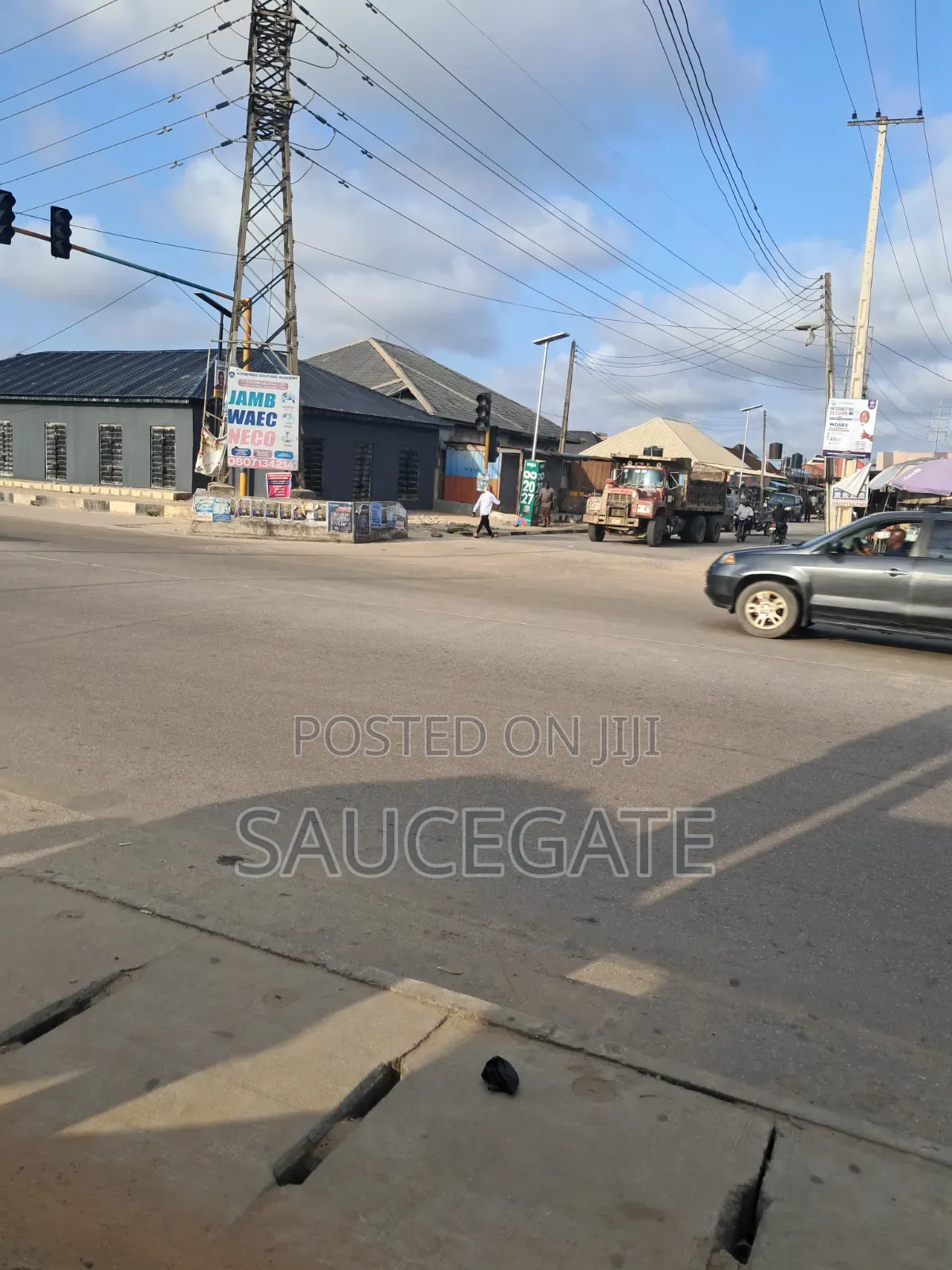 Shop on a Busy Road 800k Annual SatelliteTown in Satellite Town