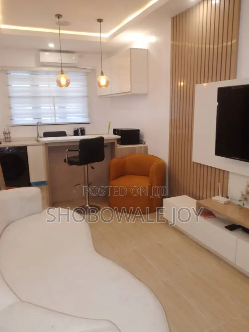 Furnished 2bdrm Block of Flats in Oniru, Victoria Island Extension in Victoria Island Extension