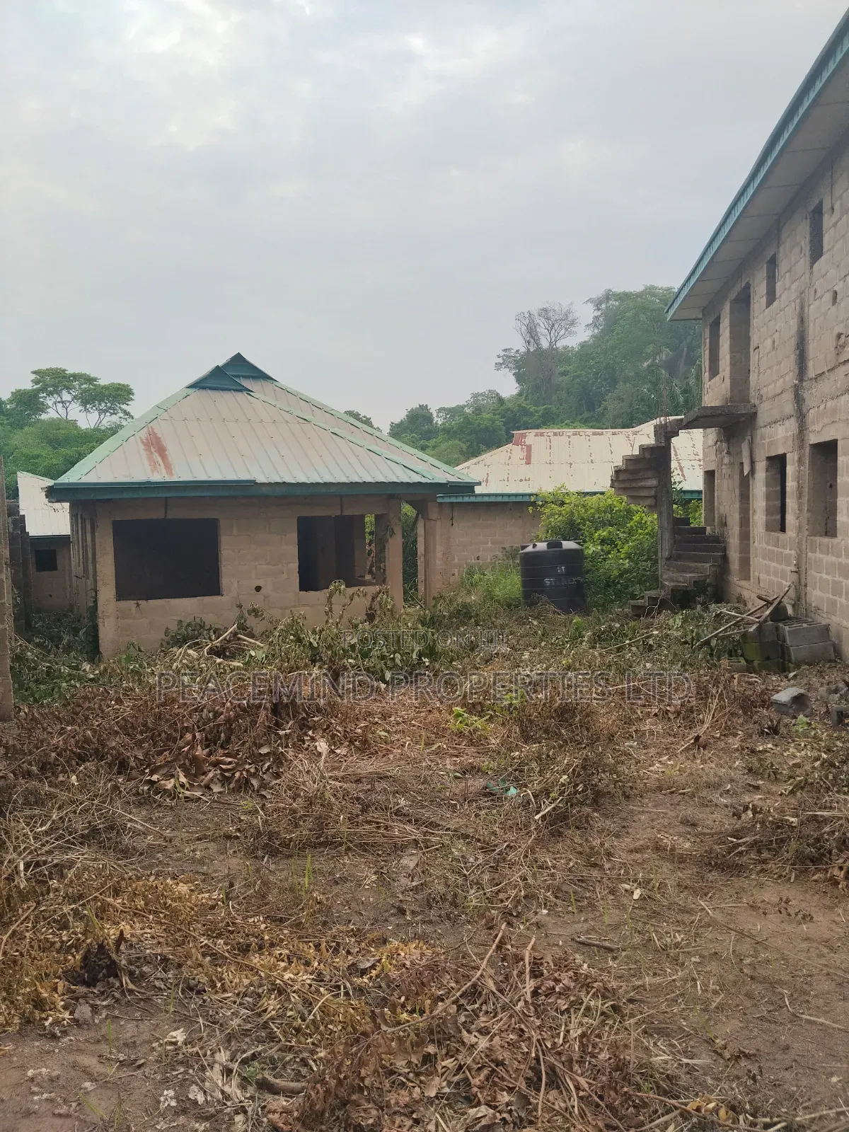 6bdrm Duplex in Housing Estate Elega, Abeokuta South for sale in Abeokuta South
