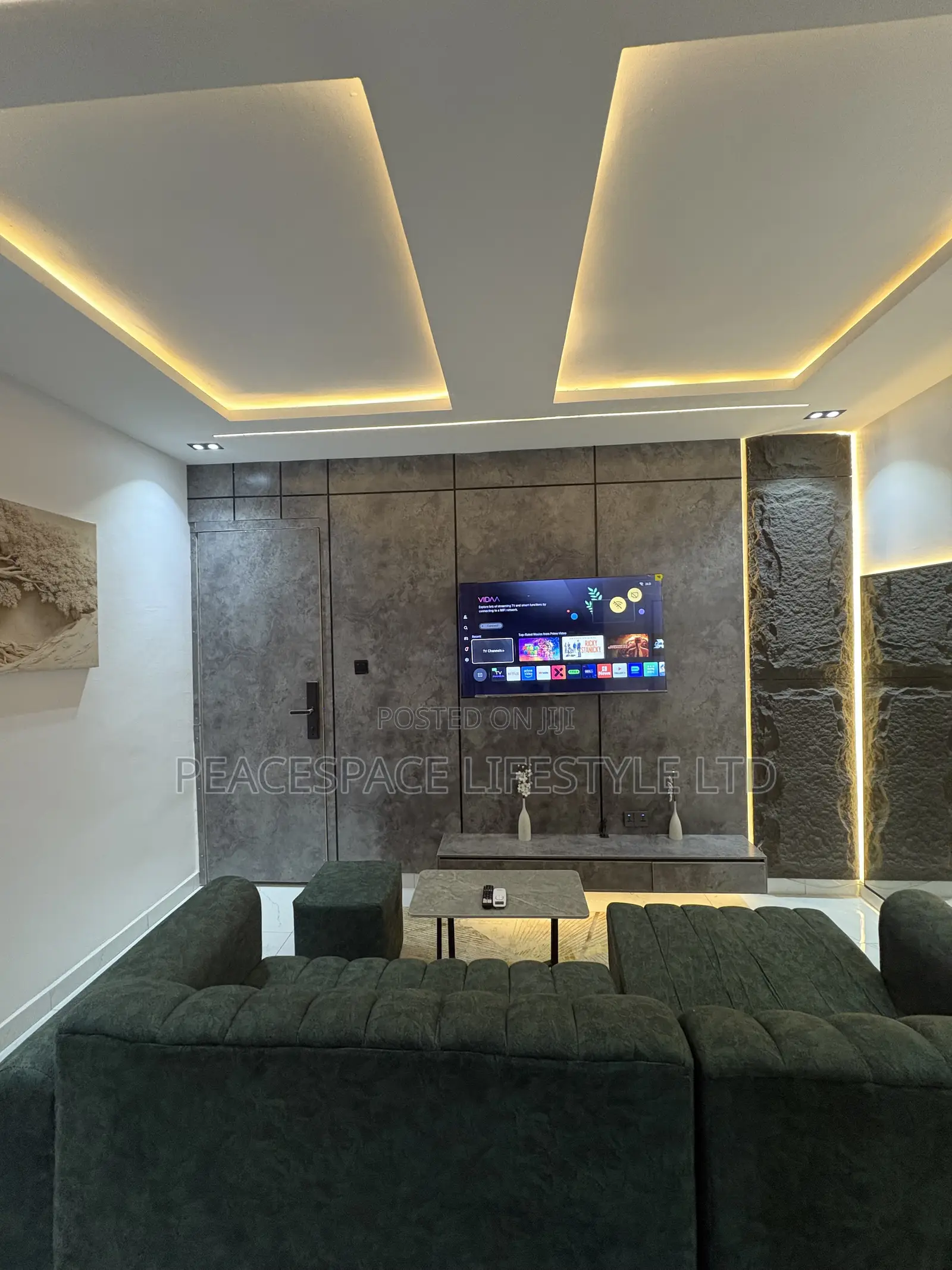 Elegant 1 Bedroom Apartment With Balcony Yaba in Yaba