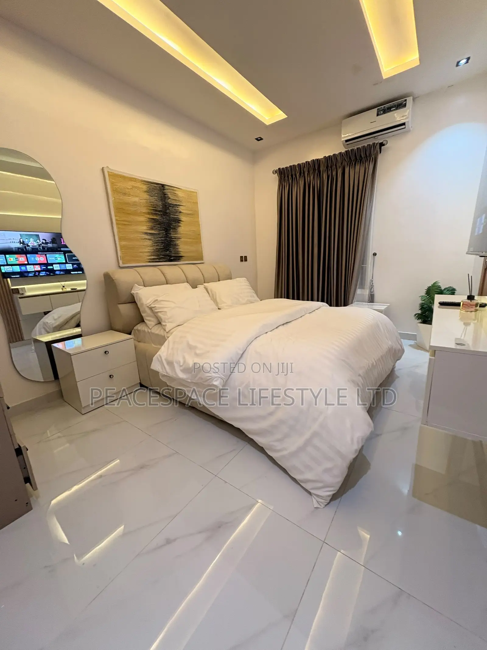Smart 2 Bedroom Apartment Yaba in Sabo / Yaba