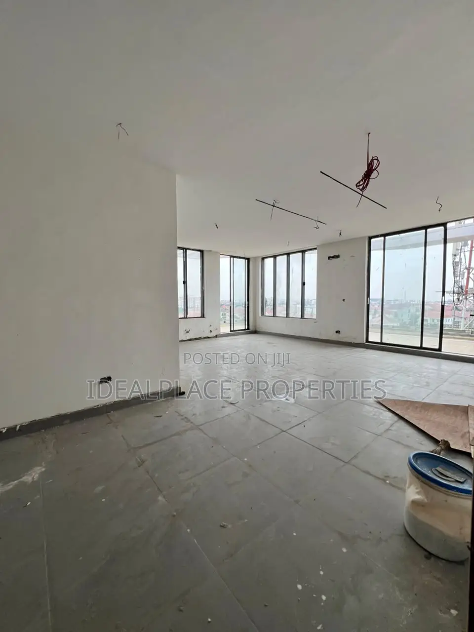 3bdrm Apartment in Ikate for sale in Ikate