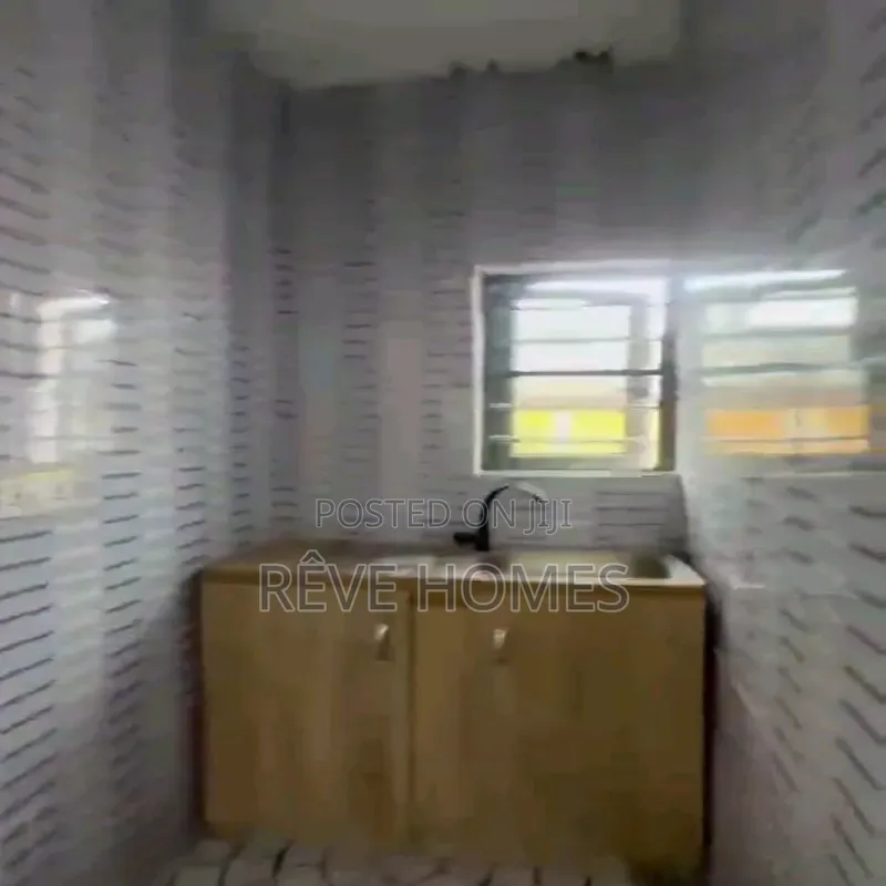 Mini Flat in Shomolu / Shomolu for rent in Shomolu / Shomolu
