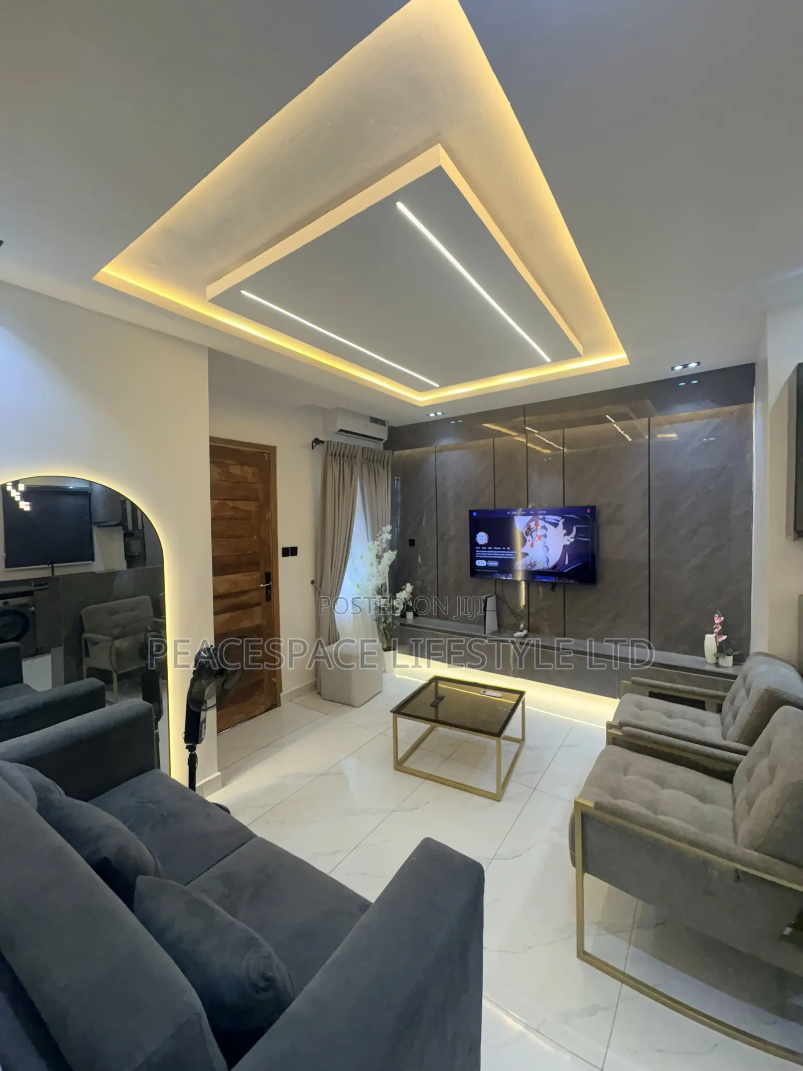 Cozy 2 Bedroom Apartment Sabo Yaba in Sabo / Yaba