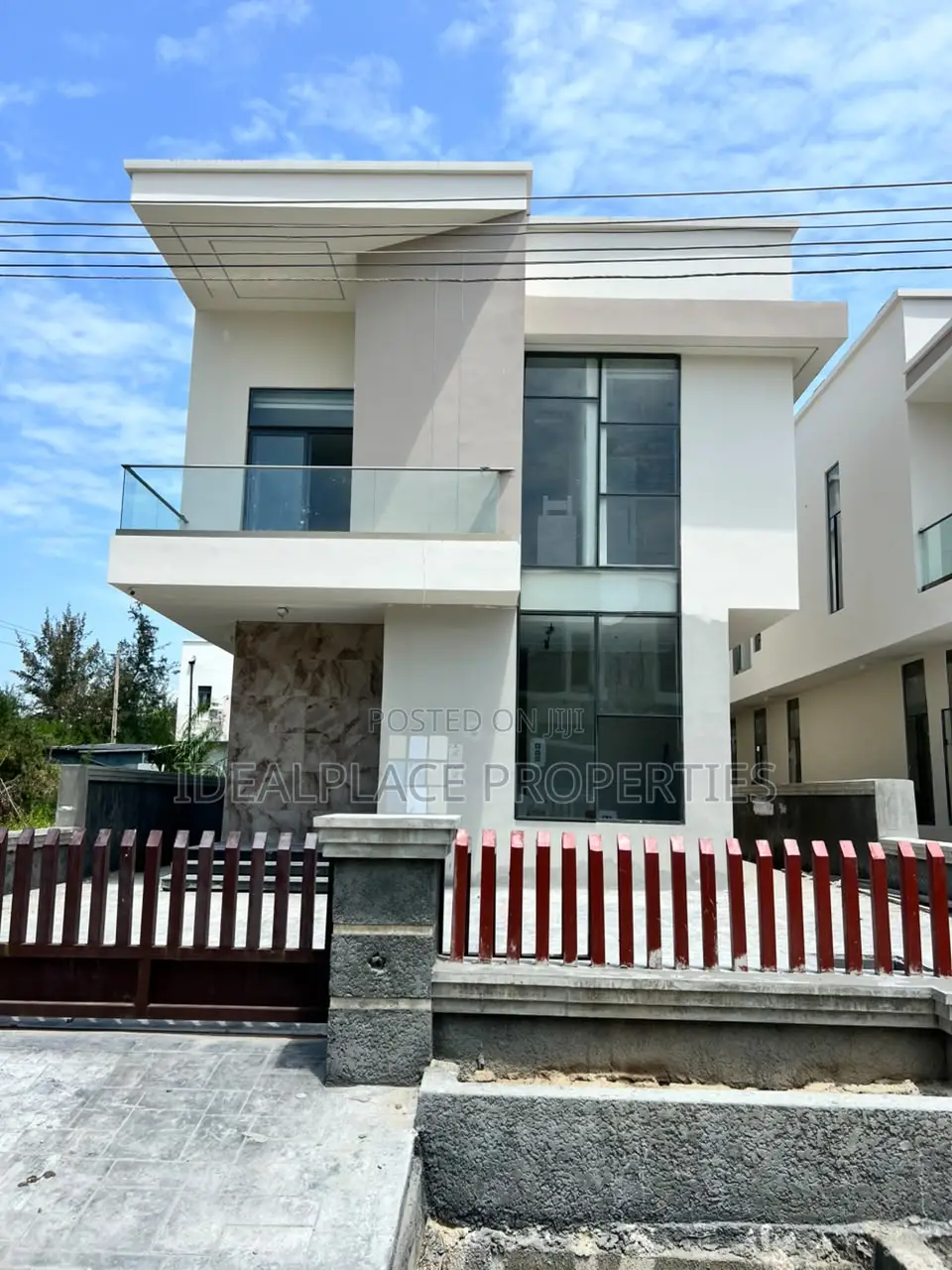 5bdrm Duplex in Megamound Estate, Ikota for sale in Ikota