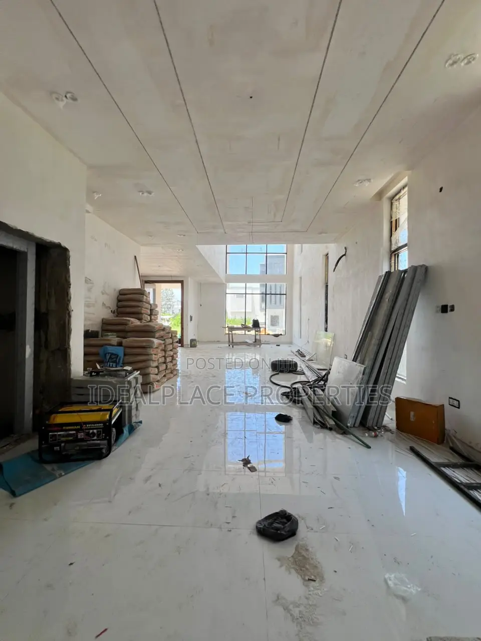 5bdrm Duplex in Megamound Estate, Ikota for sale in Ikota