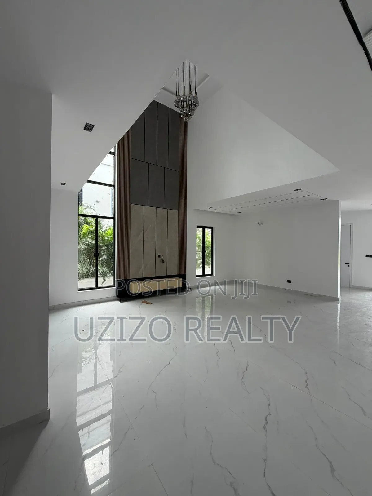 5bdrm Duplex in Ikate for sale in Ikate