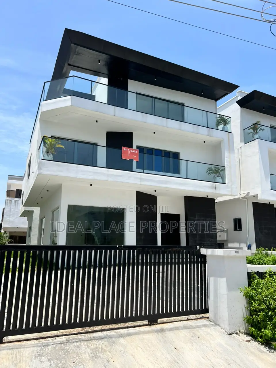 5bdrm Duplex in Megamound Estate, Ikota for sale in Ikota