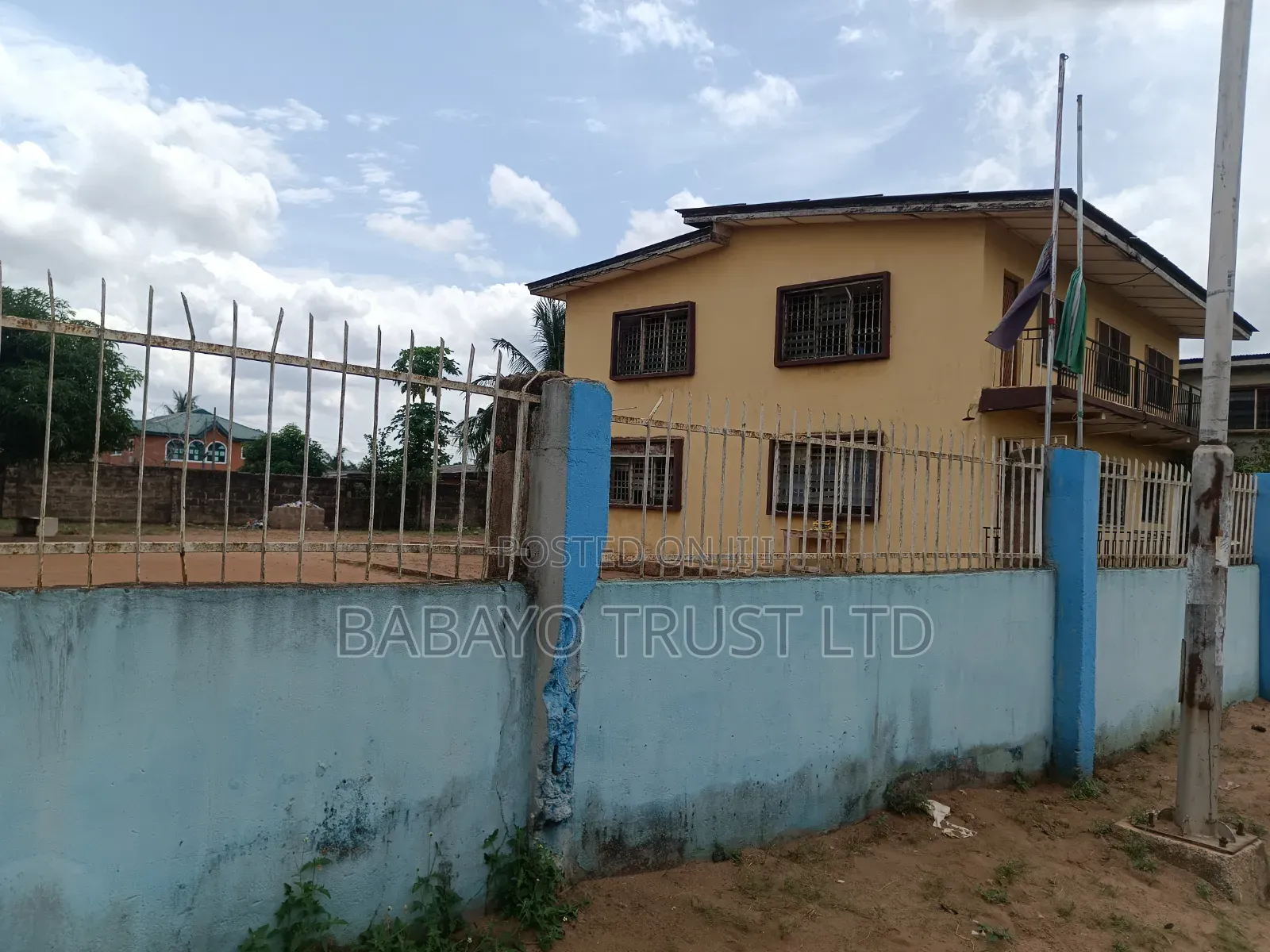6bdrm Block of Flats in Benin City for sale in Benin City