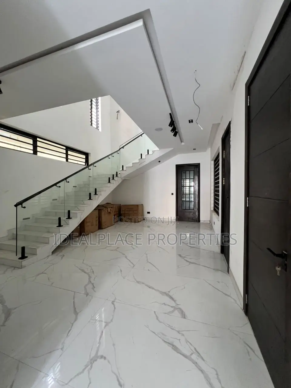 5bdrm Duplex in Megamound Estate, Ikota for sale in Ikota