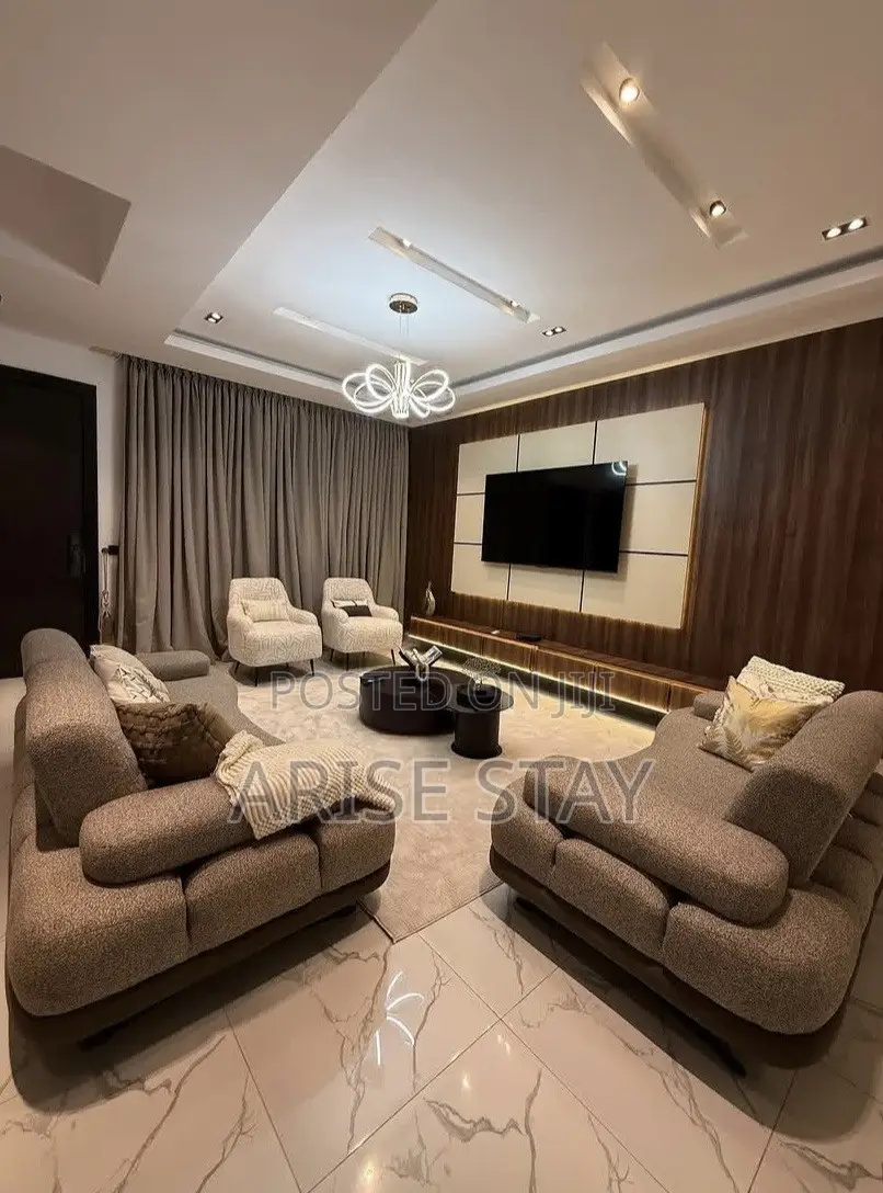 3/4-Bedroom Terrace Duplex | Lekki Phase 1 in Lekki Phase 1
