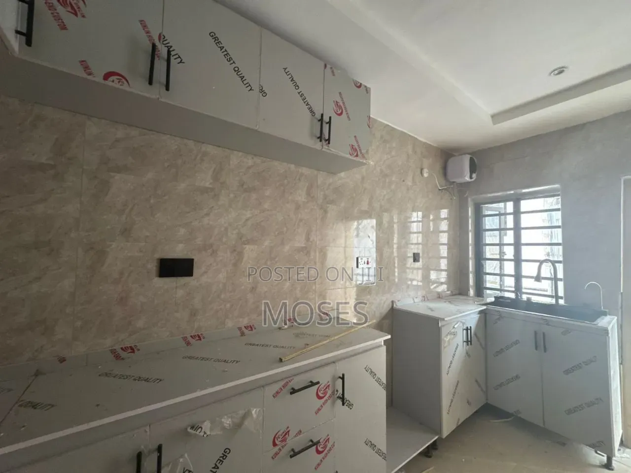3bdrm Penthouse in In An Access Control, Ologolo for rent in Ologolo