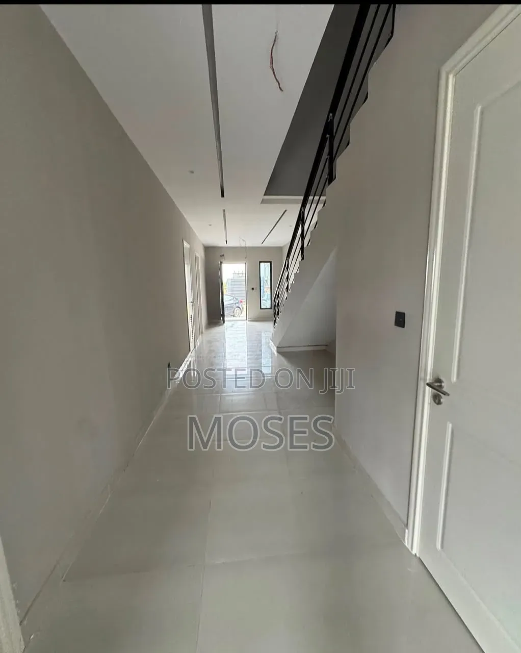 5bdrm Duplex in Inside An Access, Lekki Phase 1 for sale in Lekki Phase 1