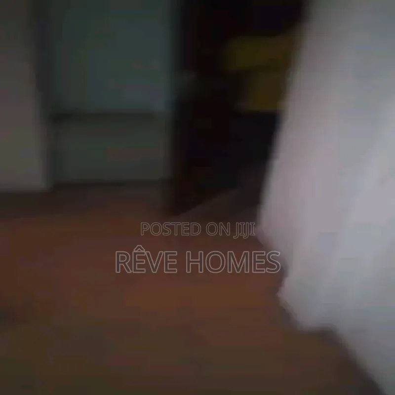 Mini Flat in Adekunle for rent in Adekunle