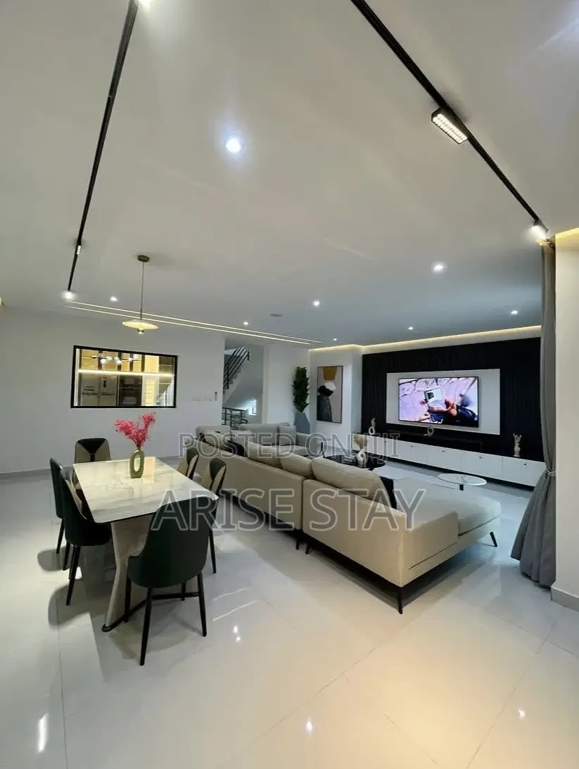 4-Bedroom Maisonette (2 Units) With Pool & Ps5 | Ikate Lekki in Ikate