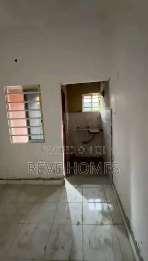 Studio Apartment in Shomolu / Shomolu for rent in Shomolu / Shomolu