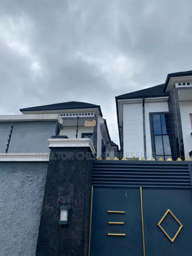 Furnished 4bdrm Duplex in Umuobia Housing, Umuahia for sale in Umuahia