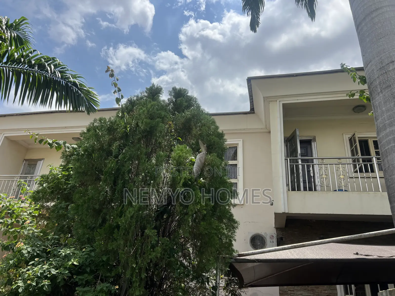 4bdrm Duplex in Utako for sale in Utako