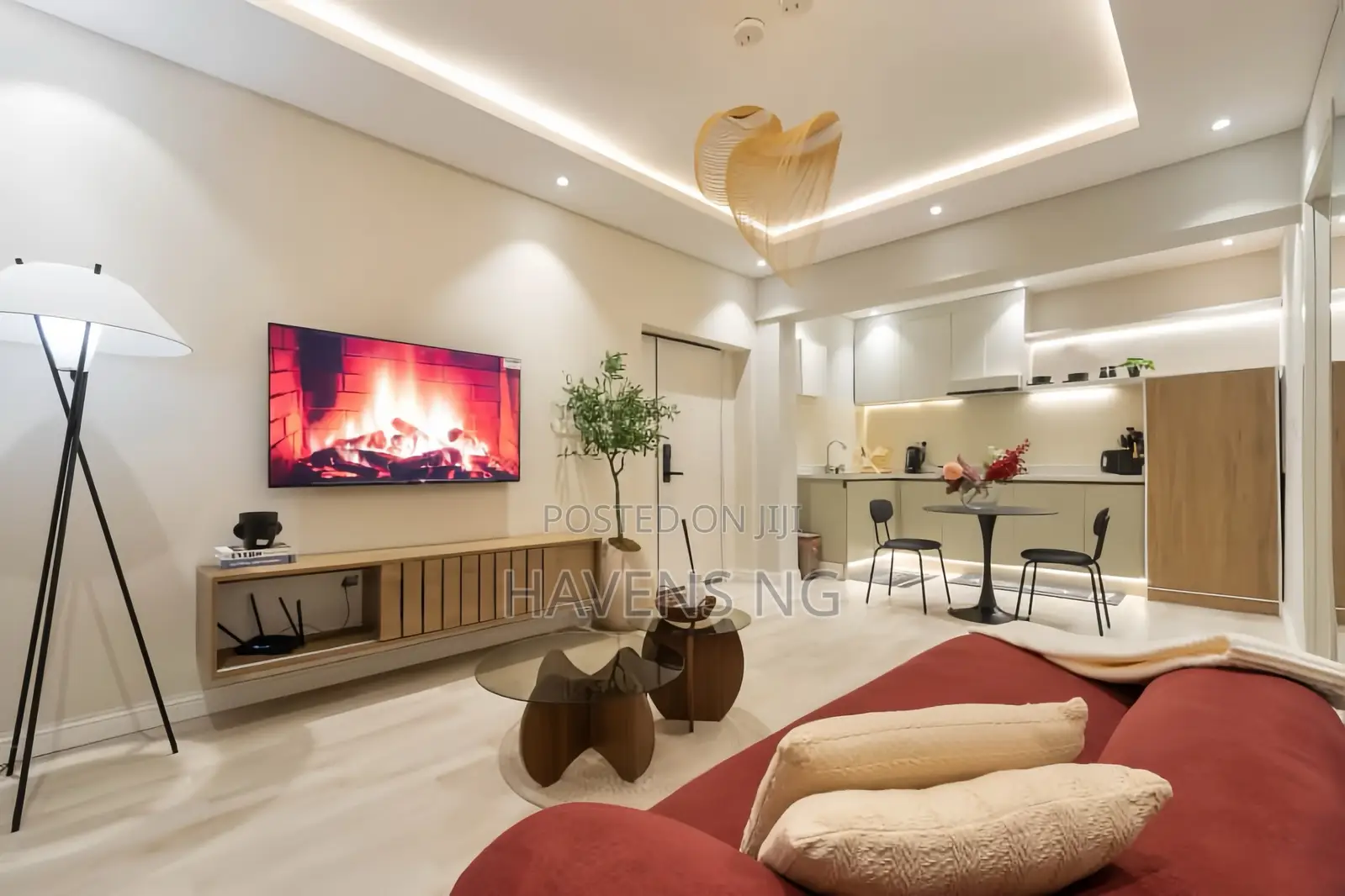 1-Bedroom Cozy Apartment in Lekki Phase 1