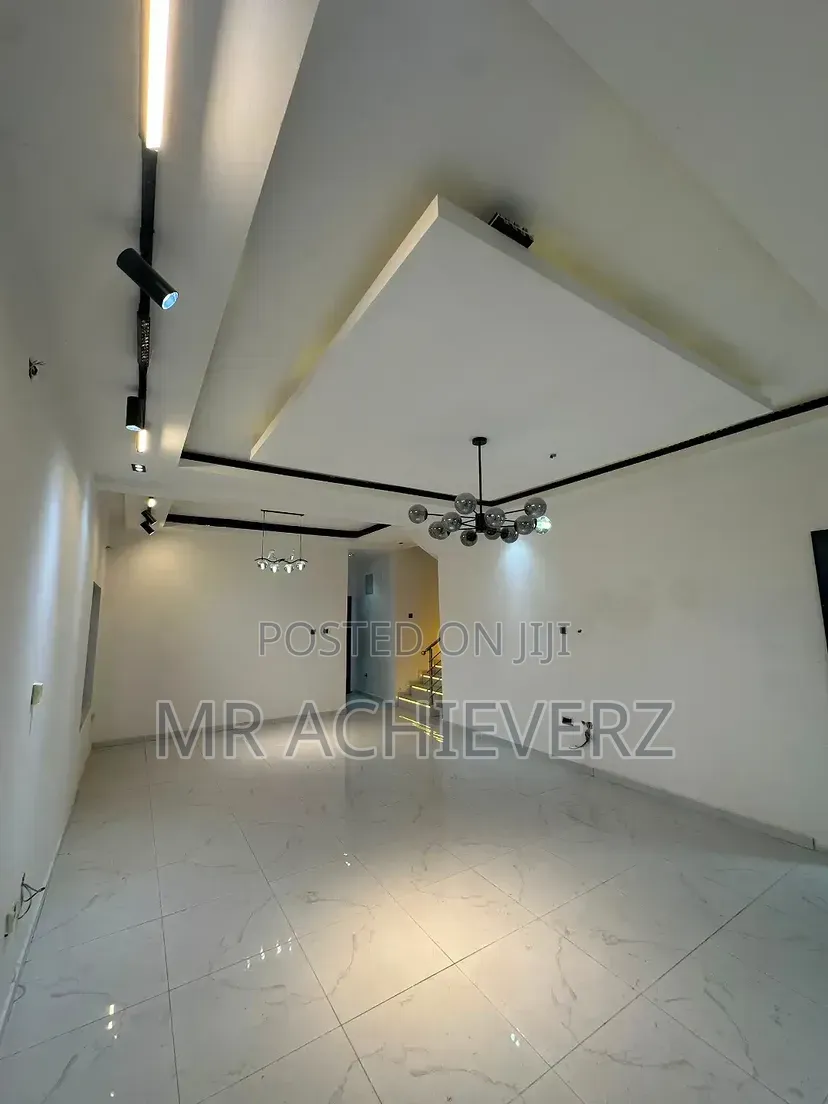 4bdrm Duplex in Rumuodumaya, Obio-Akpor for rent in Obio-Akpor