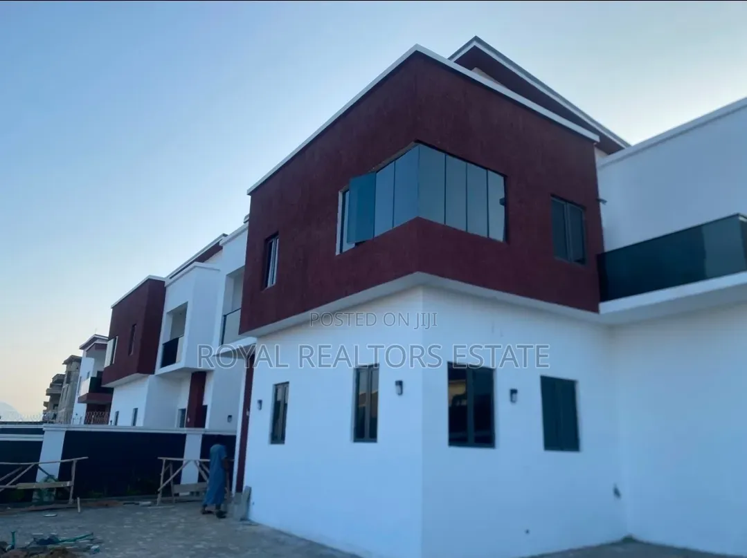 4bdrm Duplex in City Gate Estate for sale in Life Camp