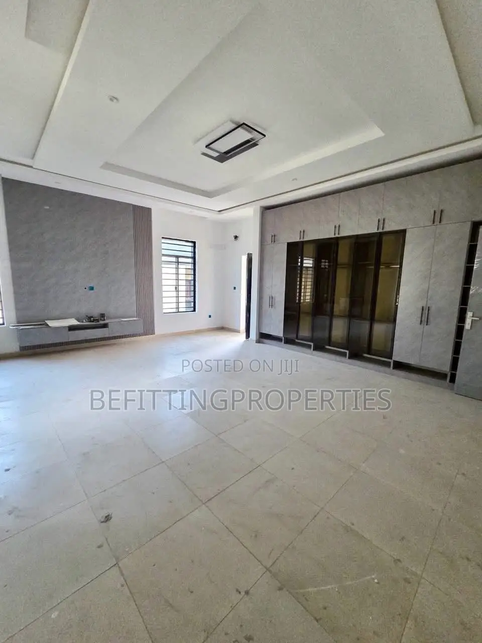 5bdrm Duplex in Omole Phase 1 for sale in Omole Phase 1