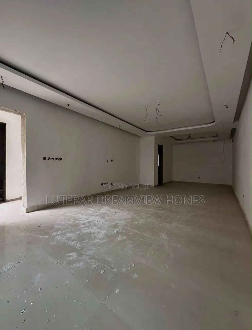 4bdrm Townhouse/Terrace in Jahi Main for sale in Jahi