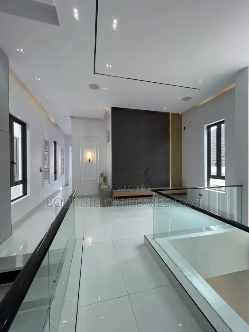5bdrm Duplex in Ikota Lekki Lagos for sale in Ikota