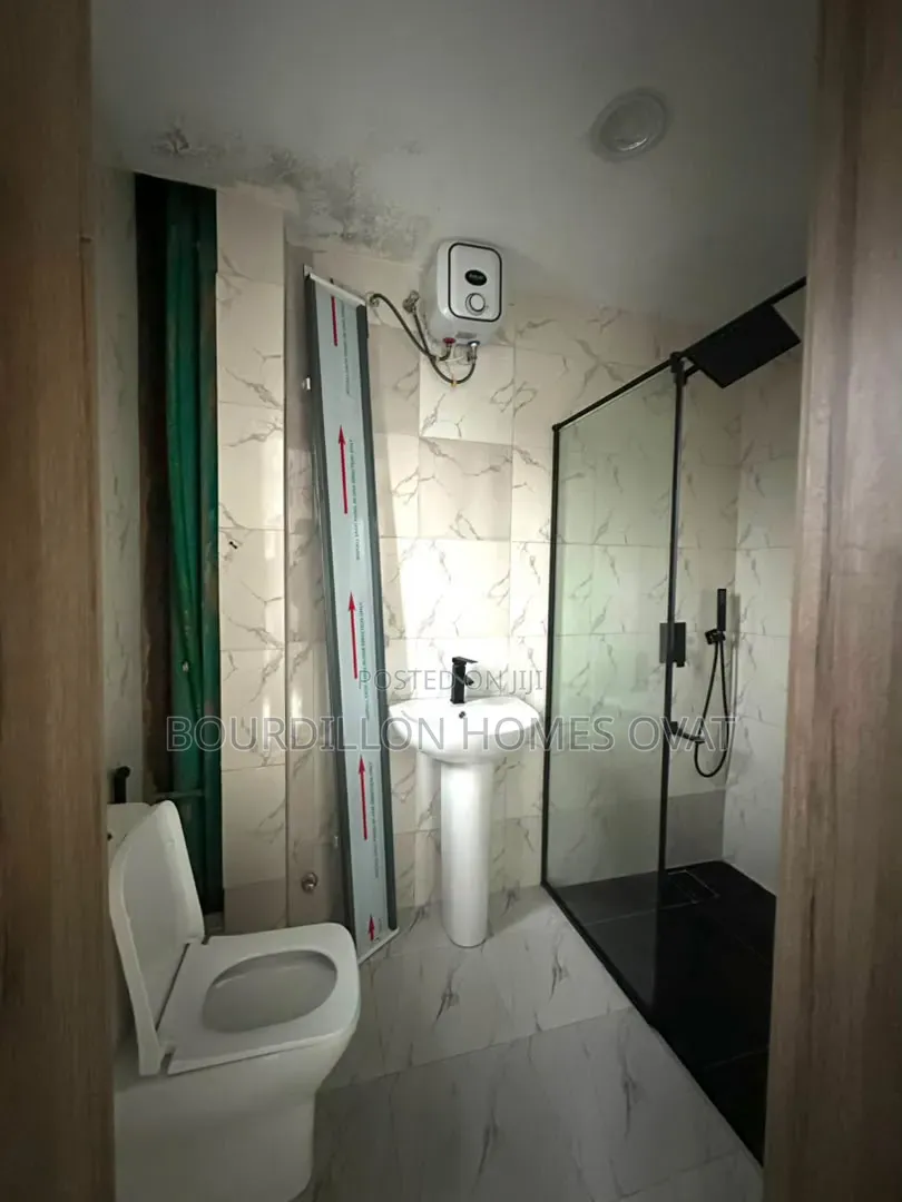 2bdrm Apartment in Lekki Phase 1 for sale in Lekki Phase 1