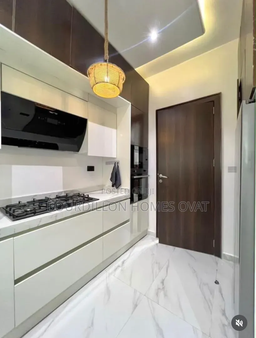 2bdrm Apartment in Lekki Phase 1 for rent in Lekki Phase 1