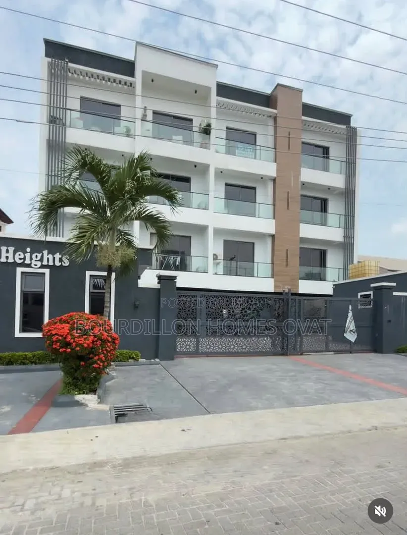 3bdrm Apartment in Lekki Phase 1 for rent in Lekki Phase 1