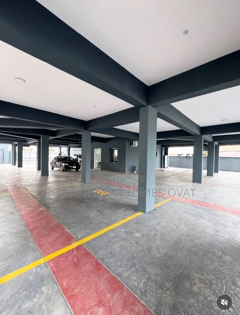 3bdrm Apartment in Lekki Phase 1 for rent in Lekki Phase 1