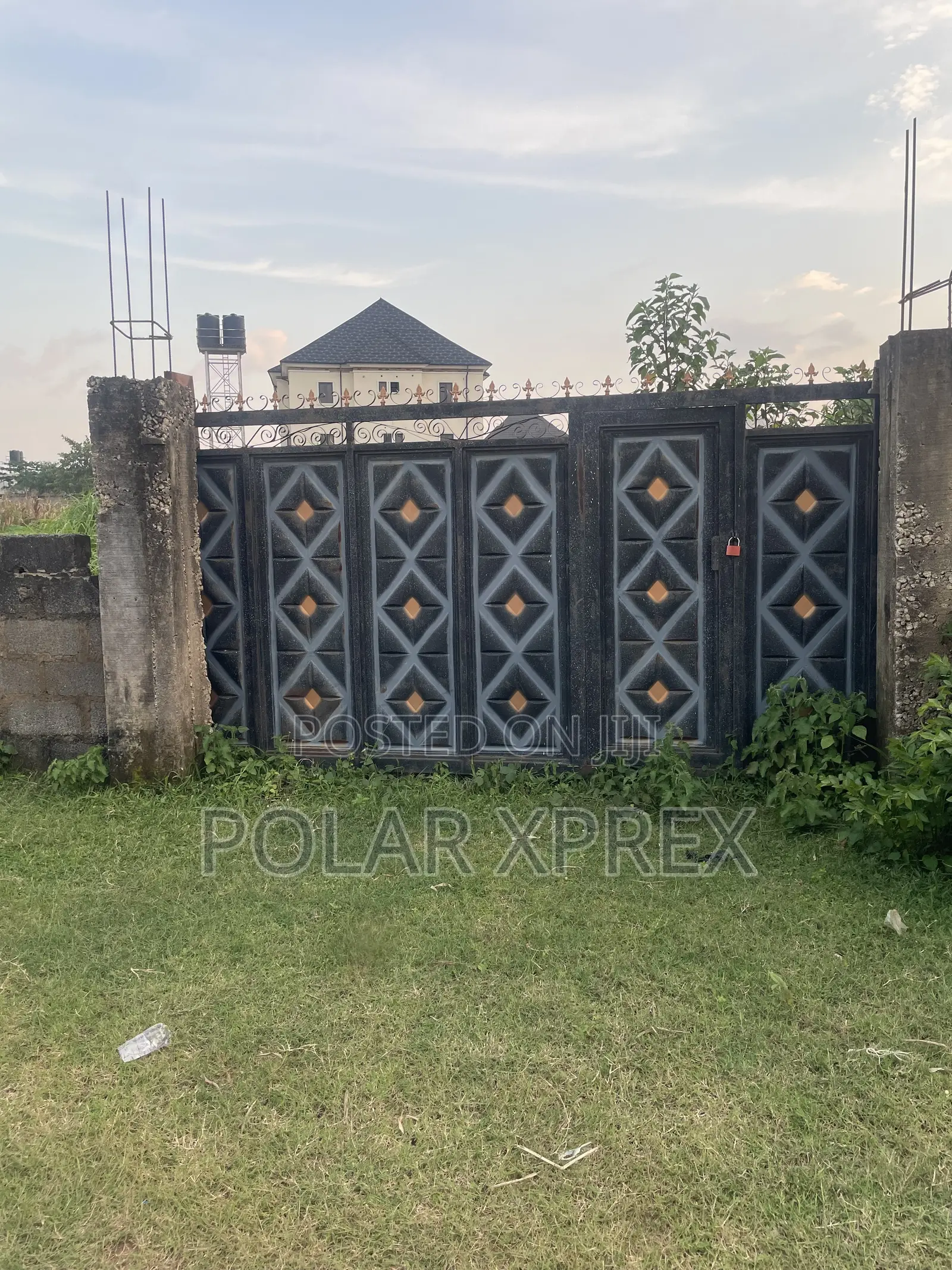 Prime 1,400 SQM Mixed-Use Land in Kubwa in Kubwa