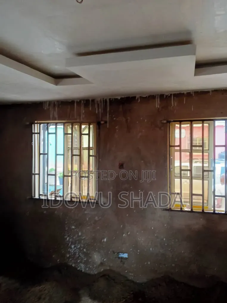 Mini Flat in Agege for rent in Agege