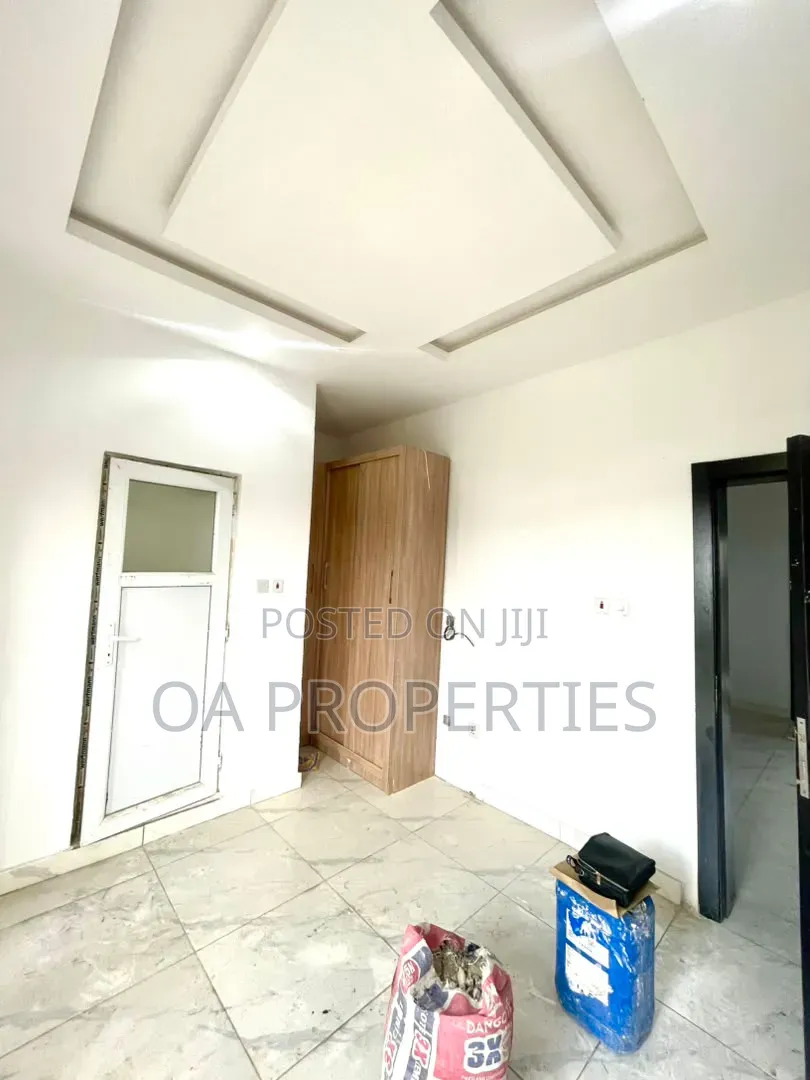 2bdrm Room & Parlour in Bodija Estate Ibadan, Agbara-Igbesan for rent in Agbara-Igbesan
