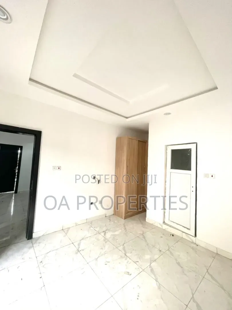 2bdrm Room & Parlour in Bodija Estate Ibadan, Agbara-Igbesan for rent in Agbara-Igbesan