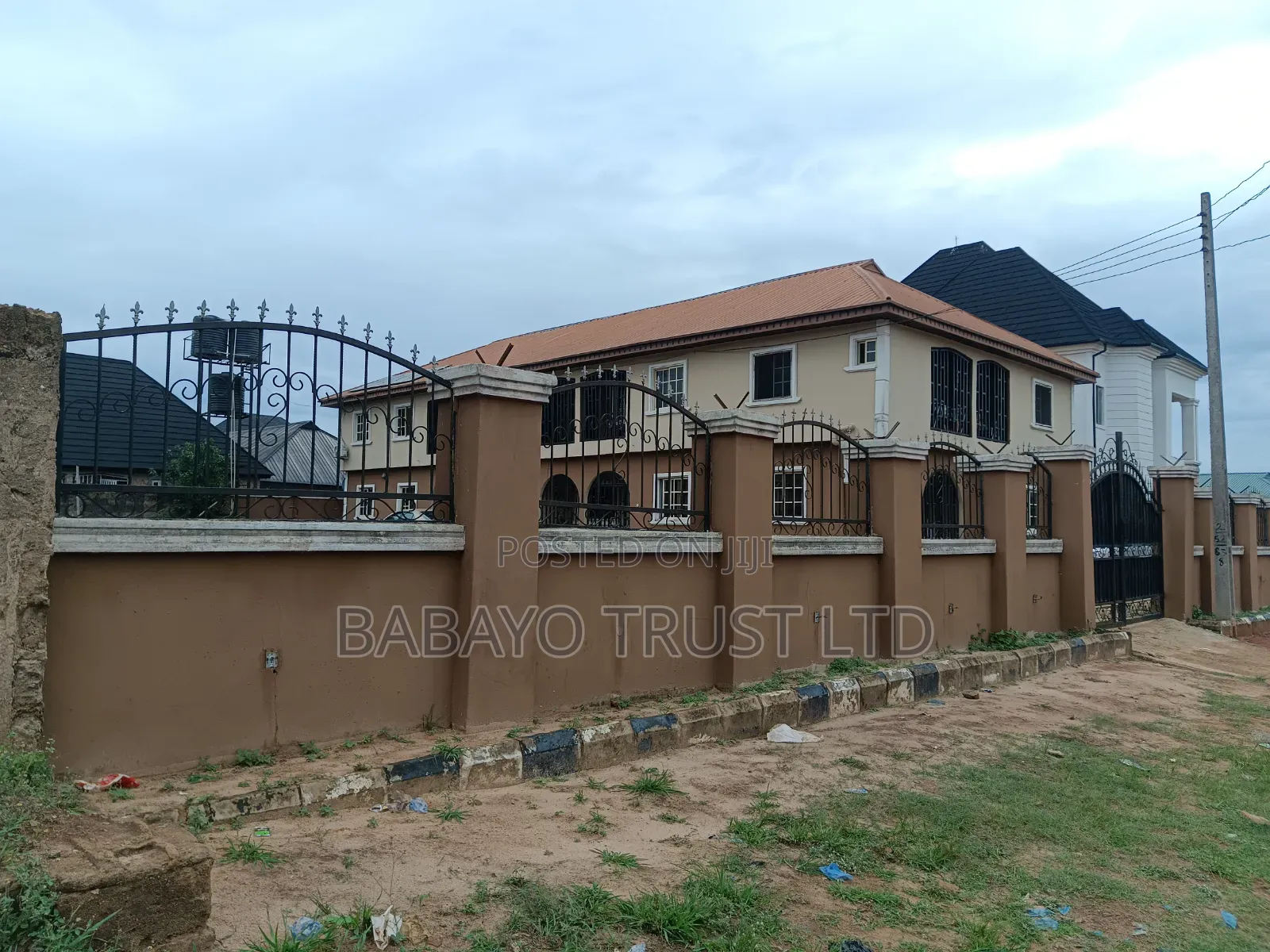 4bdrm Block of Flats in Benin City for sale in Benin City