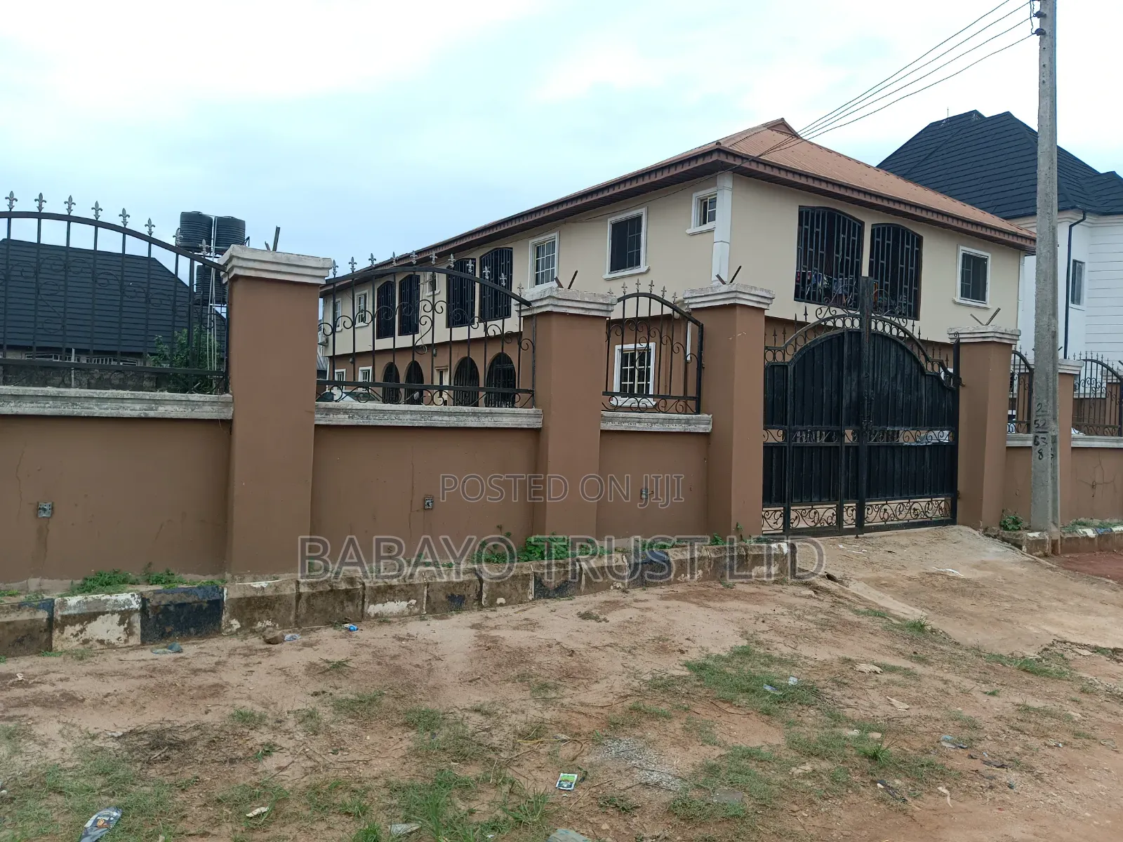 4bdrm Block of Flats in Benin City for sale in Benin City