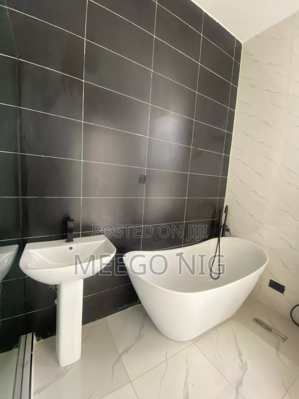 5bdrm Duplex in Songotedo Lekki, Sangotedo for sale in Sangotedo