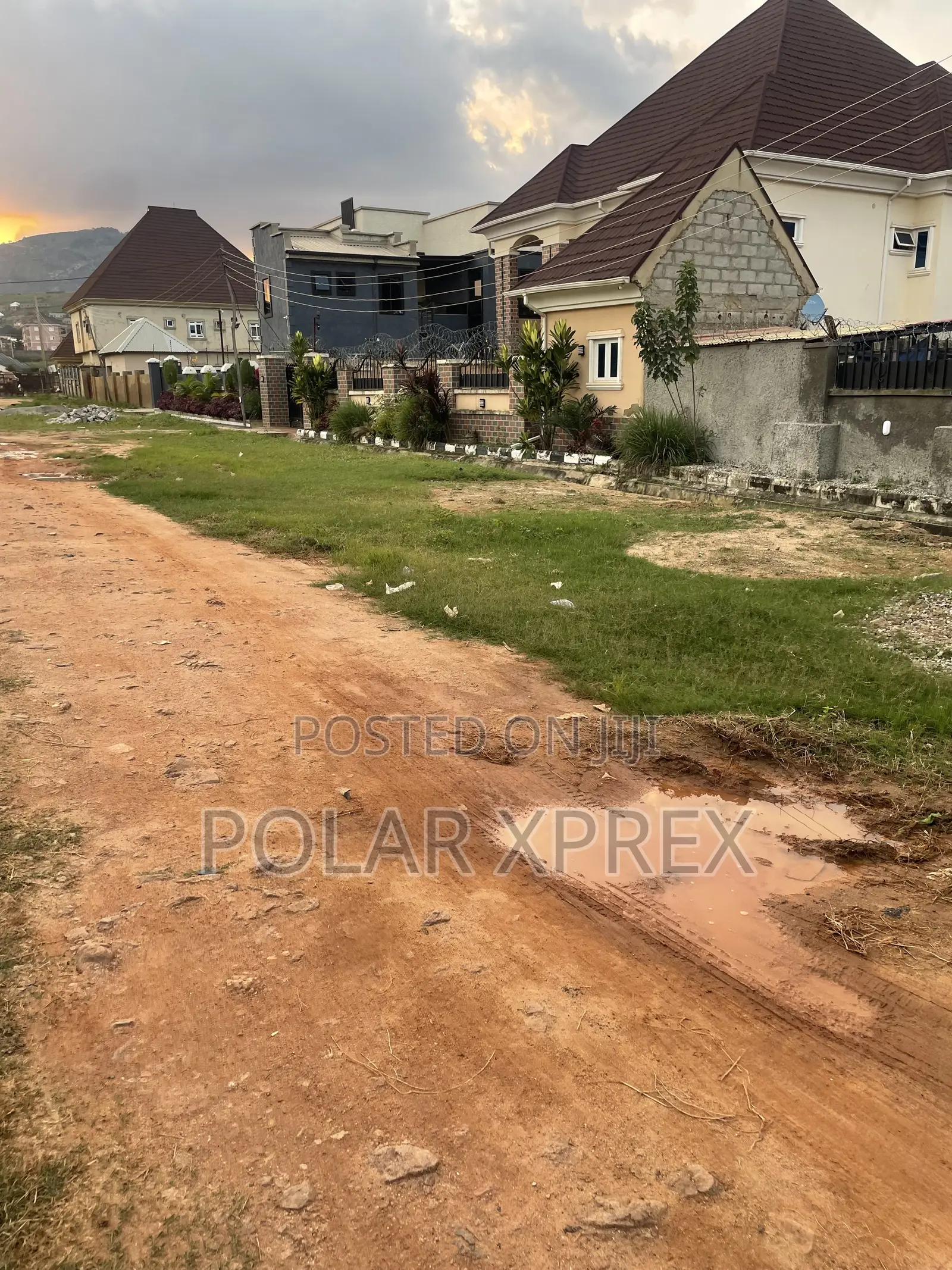 Prime 1,400 SQM Mixed-Use Land in Kubwa in Kubwa
