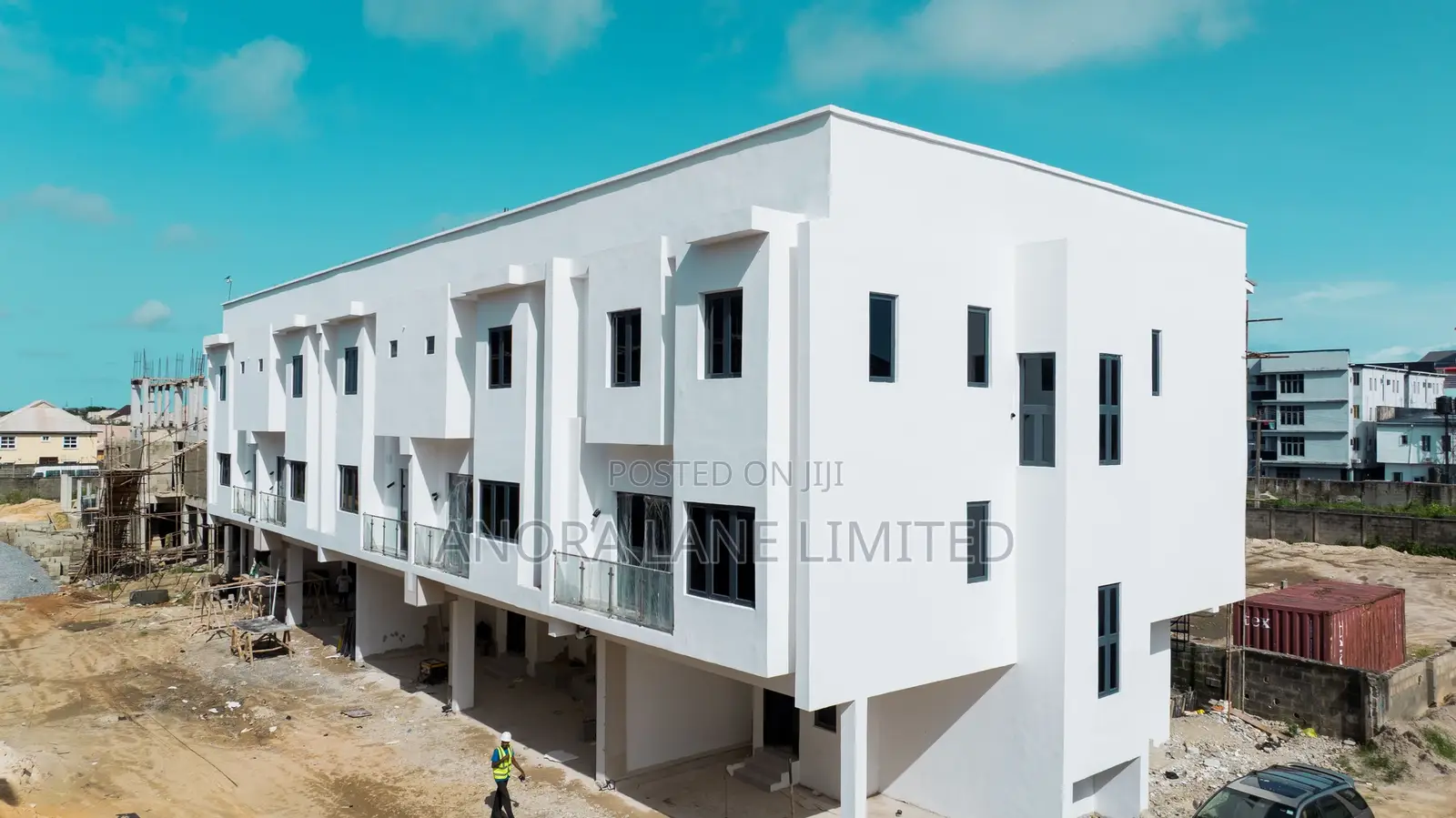 3bdrm Maisonette in Osapa london for sale in Osapa london