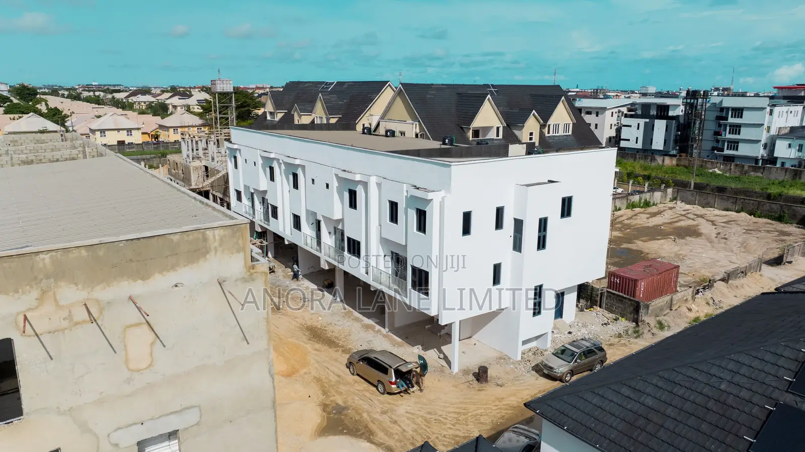 3bdrm Maisonette in Osapa london for sale in Osapa london