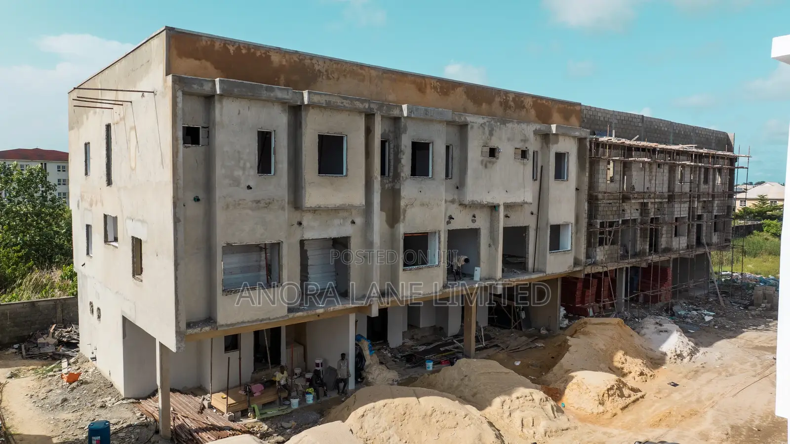 3bdrm Maisonette in Osapa london for sale in Osapa london