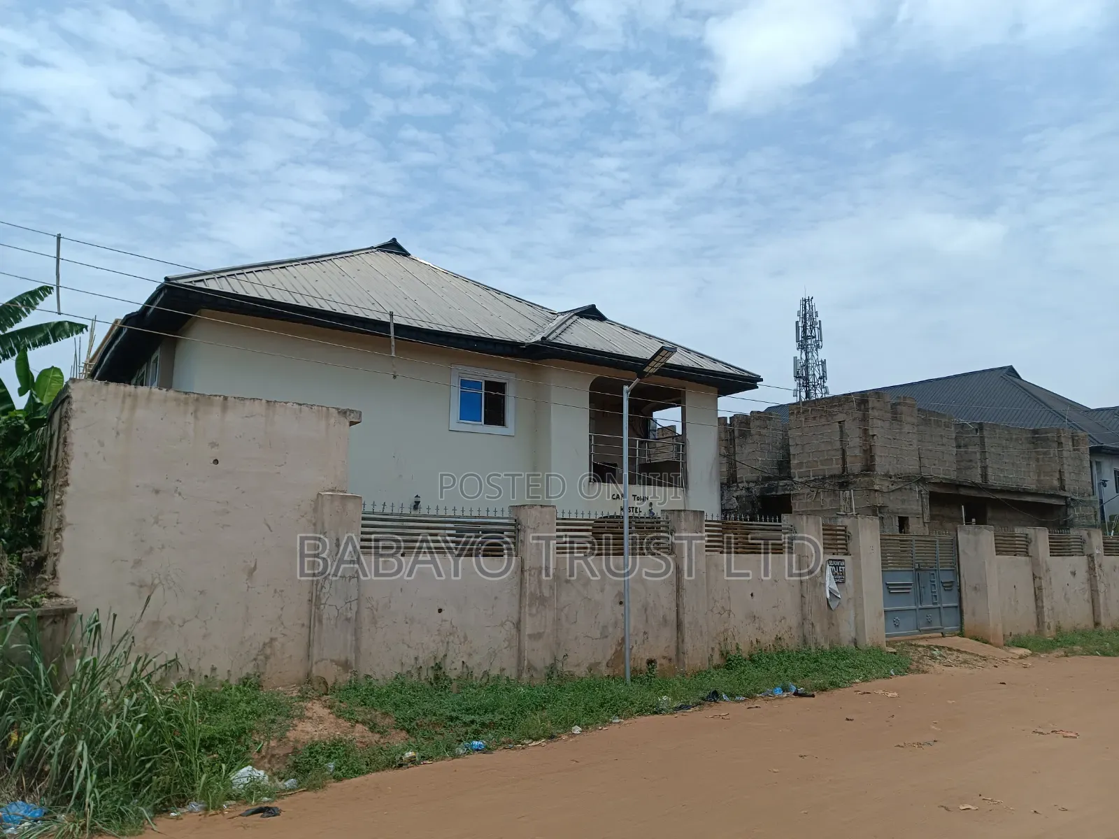40 Rooms Hostel for Sale in Benin in Benin City
